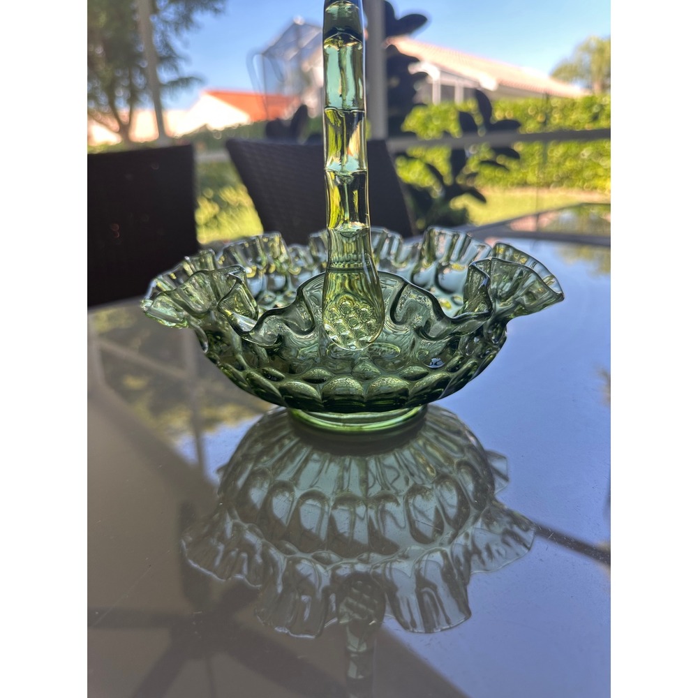 Vintage Fenton green Glass Hobnail Basket Ruffled Edge Bamboo Handle Candy‎ Dish